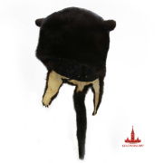 Шапка «Норка с хвостиком»