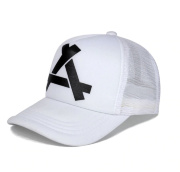 Бейсболка ALPHA с круглым белым козырьком 